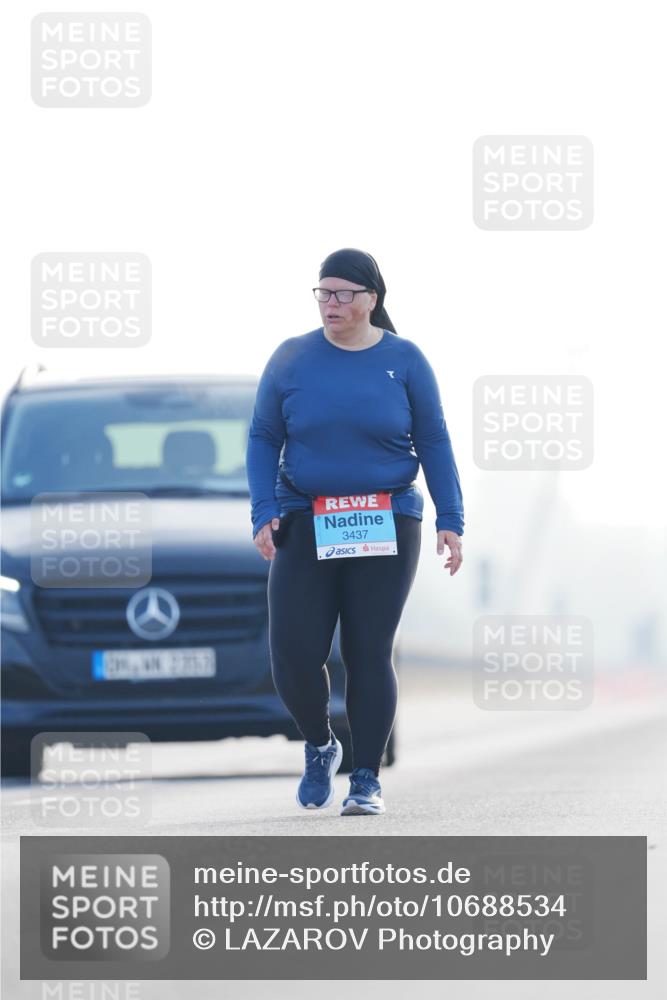 03.10.2026 - Köhlbrandbrückenlauf LAZAROV Photography http://msf.ph/oto/10688534 03.10.2026 09:36:26 Position 3 3437 meine-sportfotos.de