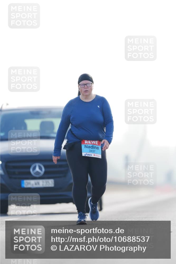 03.10.2026 - Köhlbrandbrückenlauf LAZAROV Photography http://msf.ph/oto/10688537 03.10.2026 09:36:26 Position 3 3437 meine-sportfotos.de