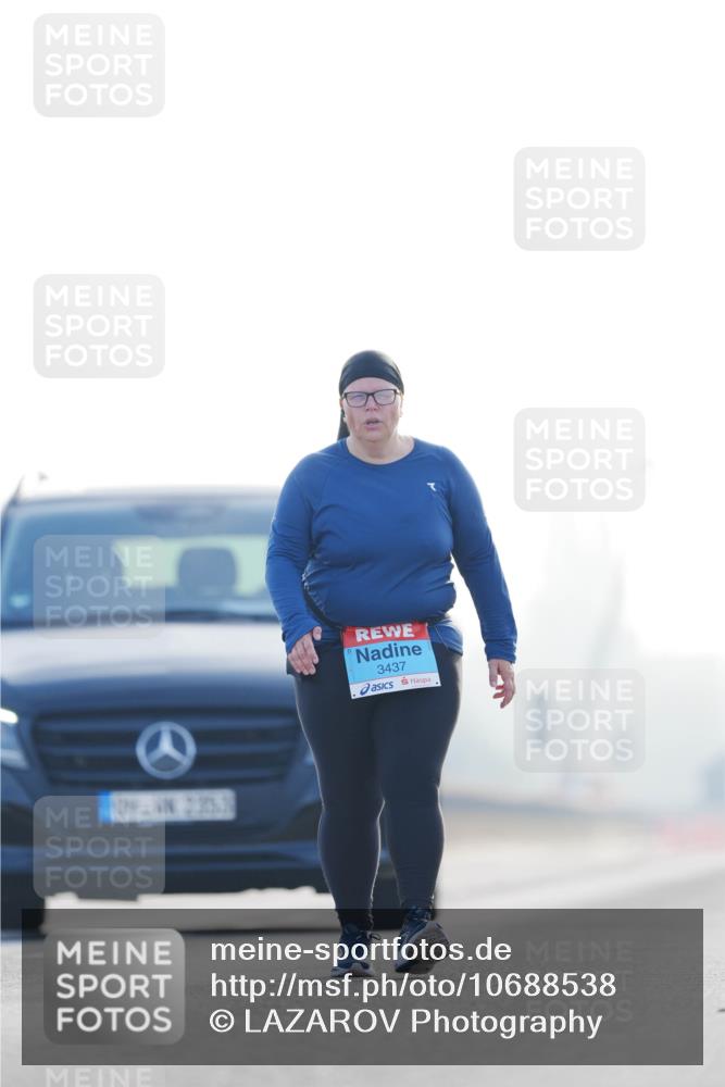 03.10.2026 - Köhlbrandbrückenlauf LAZAROV Photography http://msf.ph/oto/10688538 03.10.2026 09:36:26 Position 3 3437 meine-sportfotos.de