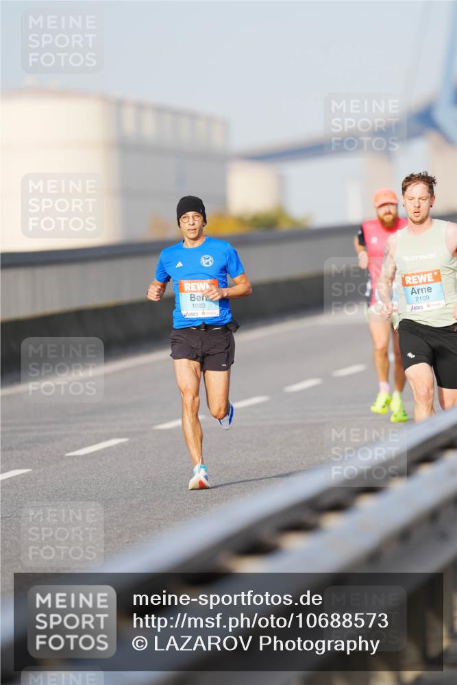 03.10.2026 - Köhlbrandbrückenlauf LAZAROV Photography http://msf.ph/oto/10688573 03.10.2026 09:36:55 Position 3 1083, 2109 meine-sportfotos.de