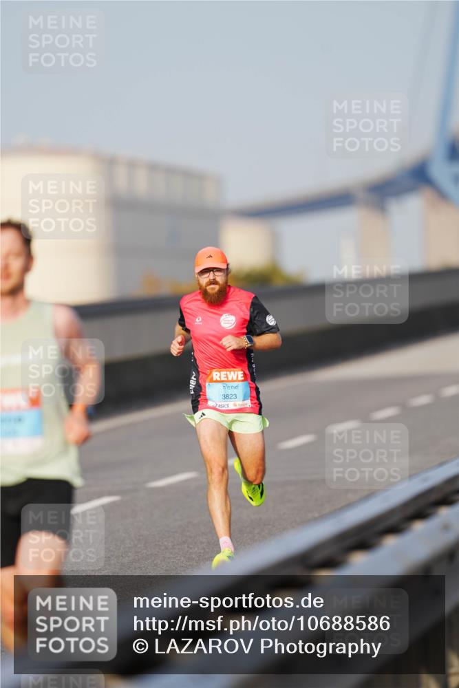 03.10.2026 - Köhlbrandbrückenlauf LAZAROV Photography http://msf.ph/oto/10688586 03.10.2026 09:36:59 Position 3 3823 meine-sportfotos.de