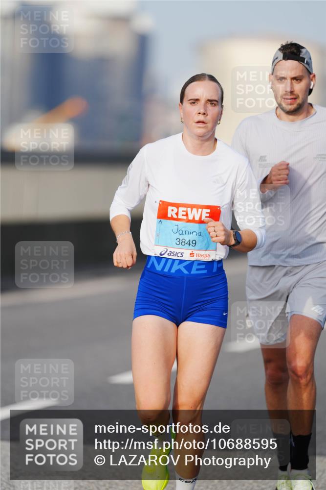 03.10.2026 - Köhlbrandbrückenlauf LAZAROV Photography http://msf.ph/oto/10688595 03.10.2026 09:37:23 Position 3 3849 meine-sportfotos.de