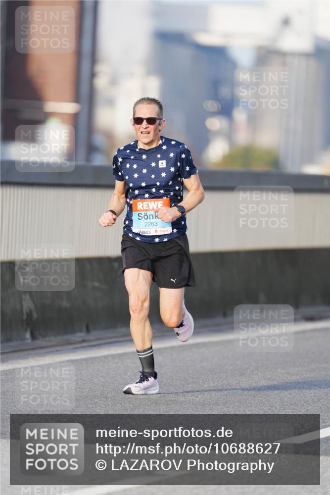 03.10.2026 - Köhlbrandbrückenlauf LAZAROV Photography http://msf.ph/oto/10688627 03.10.2026 09:37:37 Position 3 2263 meine-sportfotos.de
