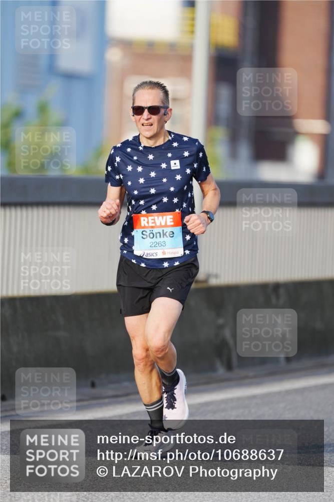 03.10.2026 - Köhlbrandbrückenlauf LAZAROV Photography http://msf.ph/oto/10688637 03.10.2026 09:37:38 Position 3 2263 meine-sportfotos.de