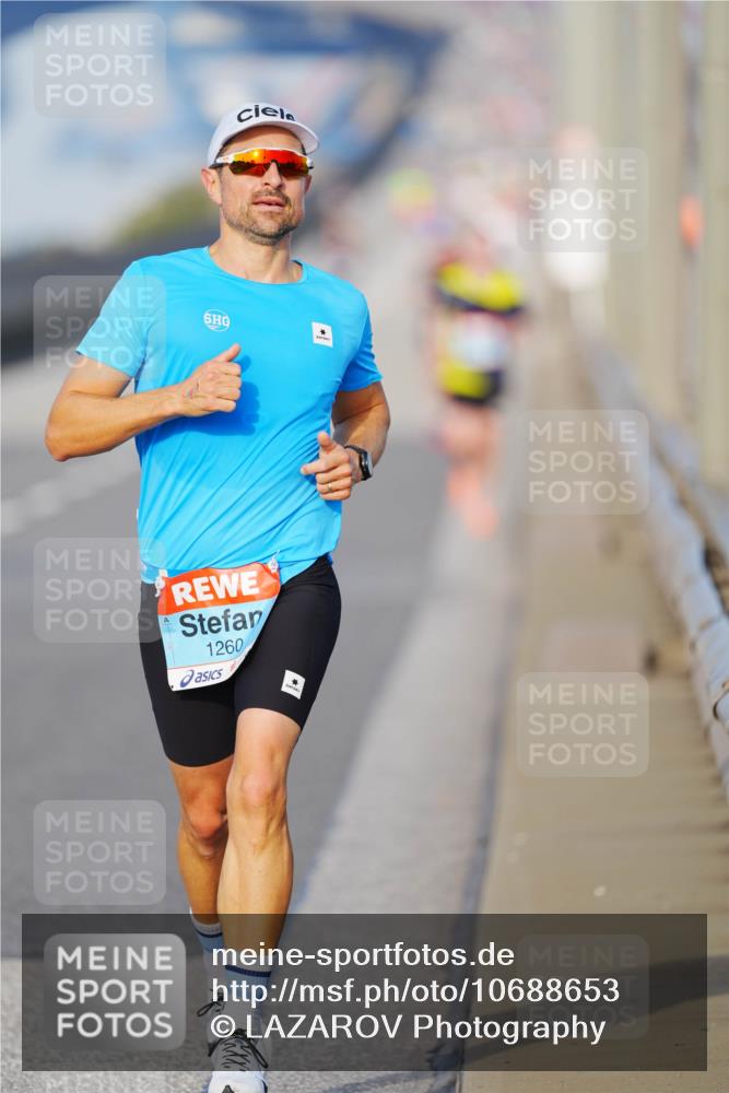 03.10.2026 - Köhlbrandbrückenlauf LAZAROV Photography http://msf.ph/oto/10688653 03.10.2026 09:39:01 Position 3 1260 meine-sportfotos.de