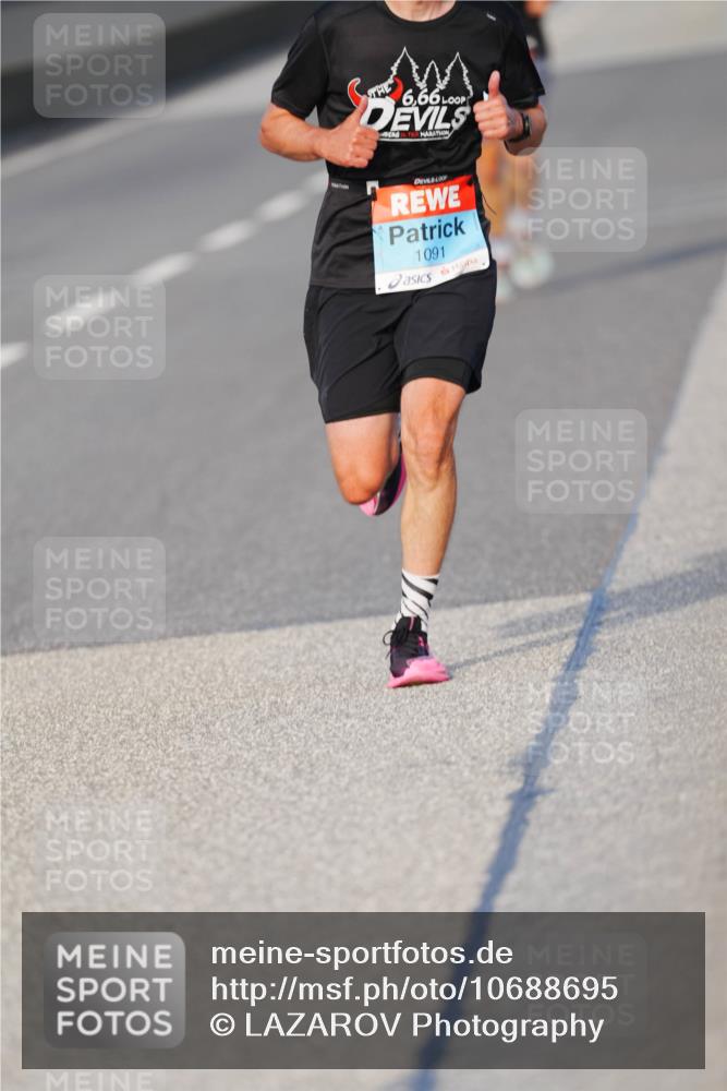 03.10.2026 - Köhlbrandbrückenlauf LAZAROV Photography http://msf.ph/oto/10688695 03.10.2026 09:39:21 Position 3 6, 66, 1091 meine-sportfotos.de
