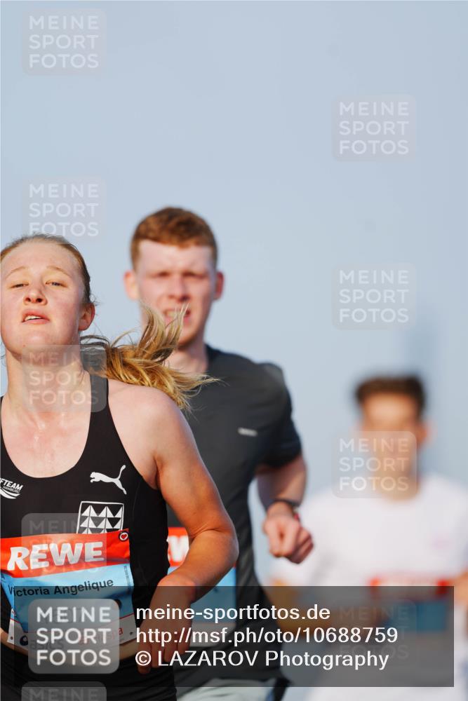 03.10.2026 - Köhlbrandbrückenlauf LAZAROV Photography http://msf.ph/oto/10688759 03.10.2026 09:39:49 Position 3 1507 meine-sportfotos.de