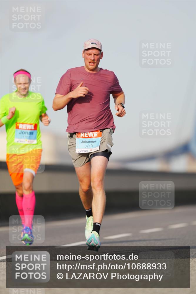 03.10.2026 - Köhlbrandbrückenlauf LAZAROV Photography http://msf.ph/oto/10688933 03.10.2026 09:40:31 Position 3 170, 3710 meine-sportfotos.de