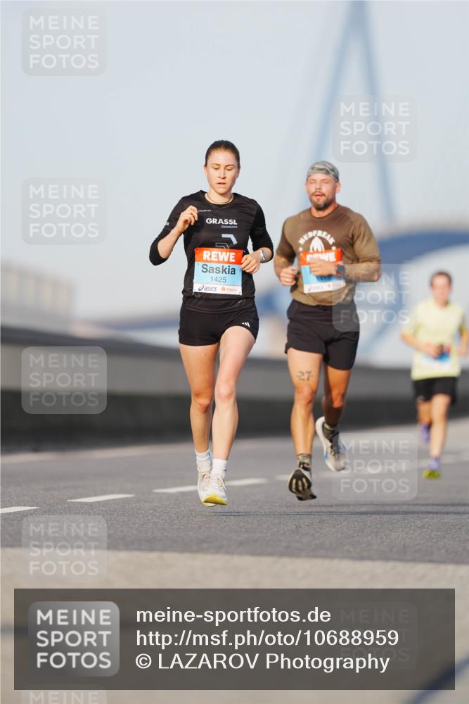 03.10.2026 - Köhlbrandbrückenlauf LAZAROV Photography http://msf.ph/oto/10688959 03.10.2026 09:40:35 Position 3 1425, 27 meine-sportfotos.de