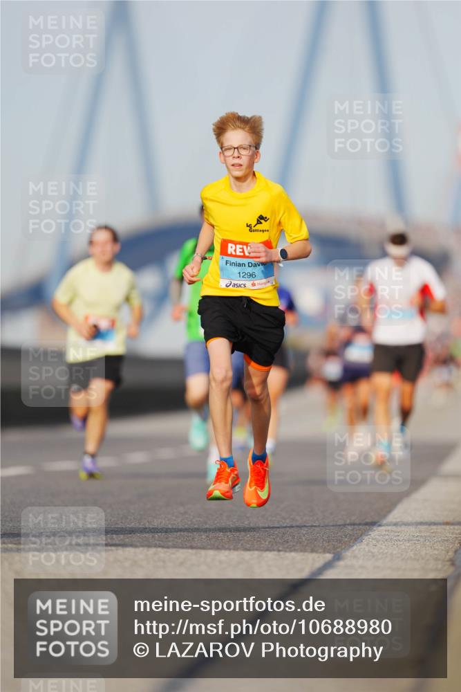 03.10.2026 - Köhlbrandbrückenlauf LAZAROV Photography http://msf.ph/oto/10688980 03.10.2026 09:40:39 Position 3 1296 meine-sportfotos.de