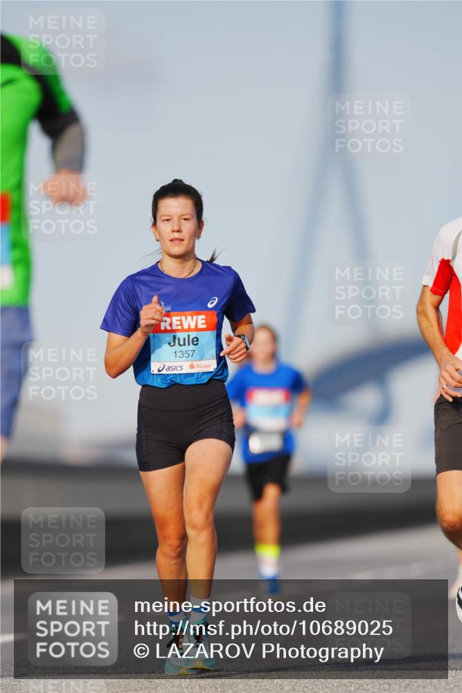 03.10.2026 - Köhlbrandbrückenlauf LAZAROV Photography http://msf.ph/oto/10689025 03.10.2026 09:40:47 Position 3 1357 meine-sportfotos.de