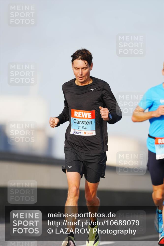 03.10.2026 - Köhlbrandbrückenlauf LAZAROV Photography http://msf.ph/oto/10689079 03.10.2026 09:41:08 Position 3 2194 meine-sportfotos.de