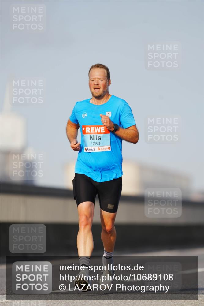 03.10.2026 - Köhlbrandbrückenlauf LAZAROV Photography http://msf.ph/oto/10689108 03.10.2026 09:41:16 Position 3 1259 meine-sportfotos.de