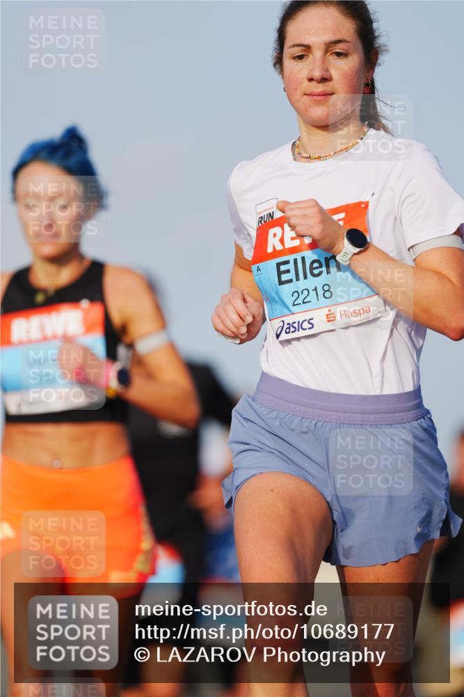 03.10.2026 - Köhlbrandbrückenlauf LAZAROV Photography http://msf.ph/oto/10689177 03.10.2026 09:41:30 Position 3 2218 meine-sportfotos.de