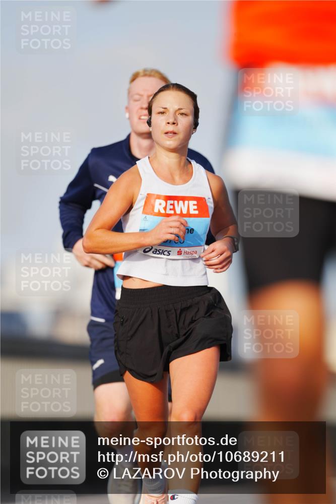03.10.2026 - Köhlbrandbrückenlauf LAZAROV Photography http://msf.ph/oto/10689211 03.10.2026 09:41:37 Position 3  meine-sportfotos.de
