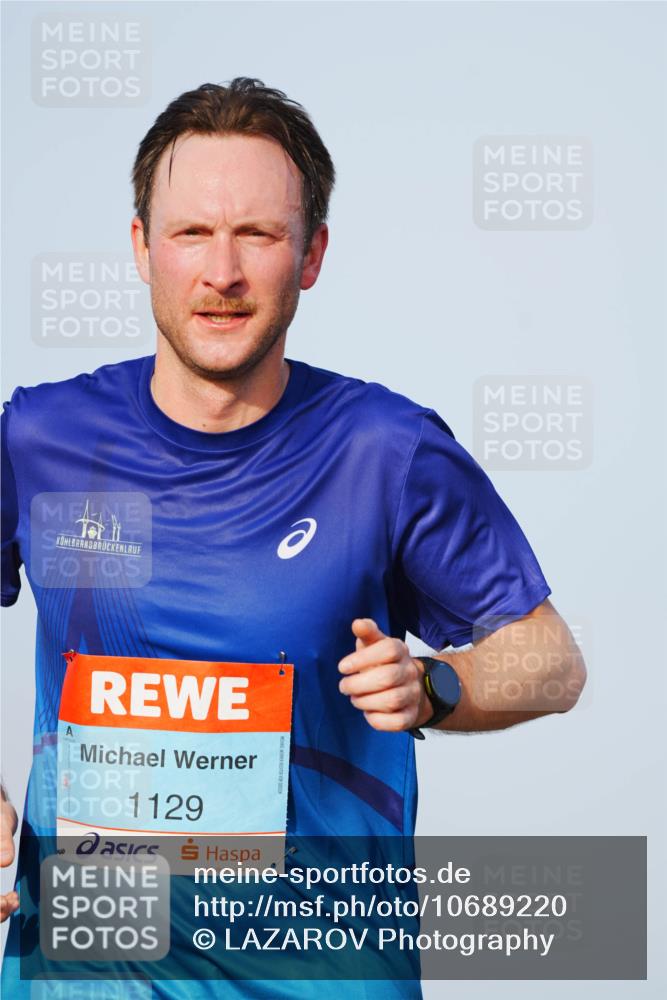 03.10.2026 - Köhlbrandbrückenlauf LAZAROV Photography http://msf.ph/oto/10689220 03.10.2026 09:41:39 Position 3 1129 meine-sportfotos.de