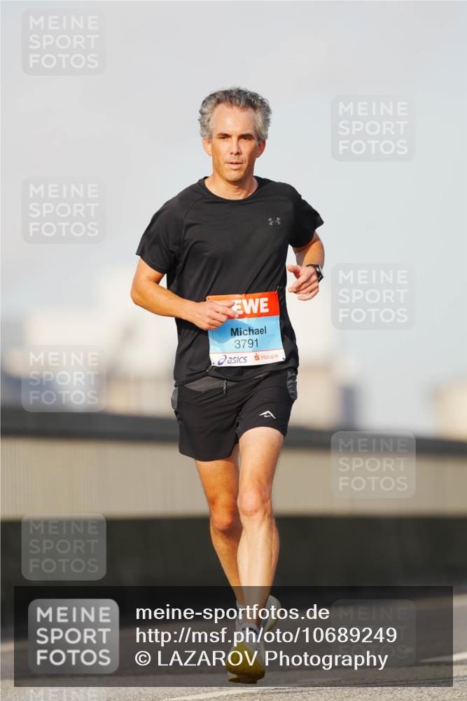 03.10.2026 - Köhlbrandbrückenlauf LAZAROV Photography http://msf.ph/oto/10689249 03.10.2026 09:41:46 Position 3 3791 meine-sportfotos.de