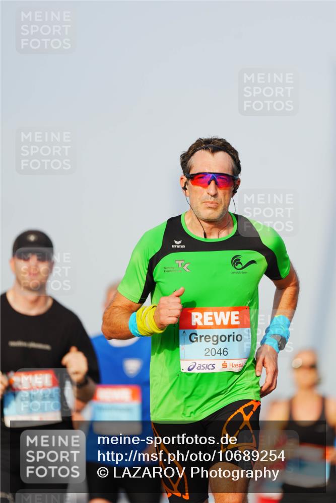 03.10.2026 - Köhlbrandbrückenlauf LAZAROV Photography http://msf.ph/oto/10689254 03.10.2026 09:41:47 Position 3 2046 meine-sportfotos.de