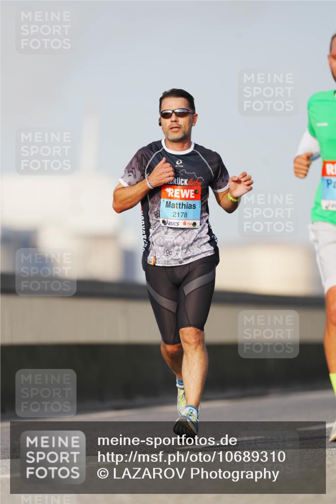 03.10.2026 - Köhlbrandbrückenlauf LAZAROV Photography http://msf.ph/oto/10689310 03.10.2026 09:41:57 Position 3 2178 meine-sportfotos.de