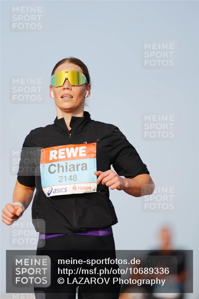 03.10.2026 - Köhlbrandbrückenlauf LAZAROV Photography http://msf.ph/oto/10689336 03.10.2026 09:42:03 Position 3 2148 meine-sportfotos.de