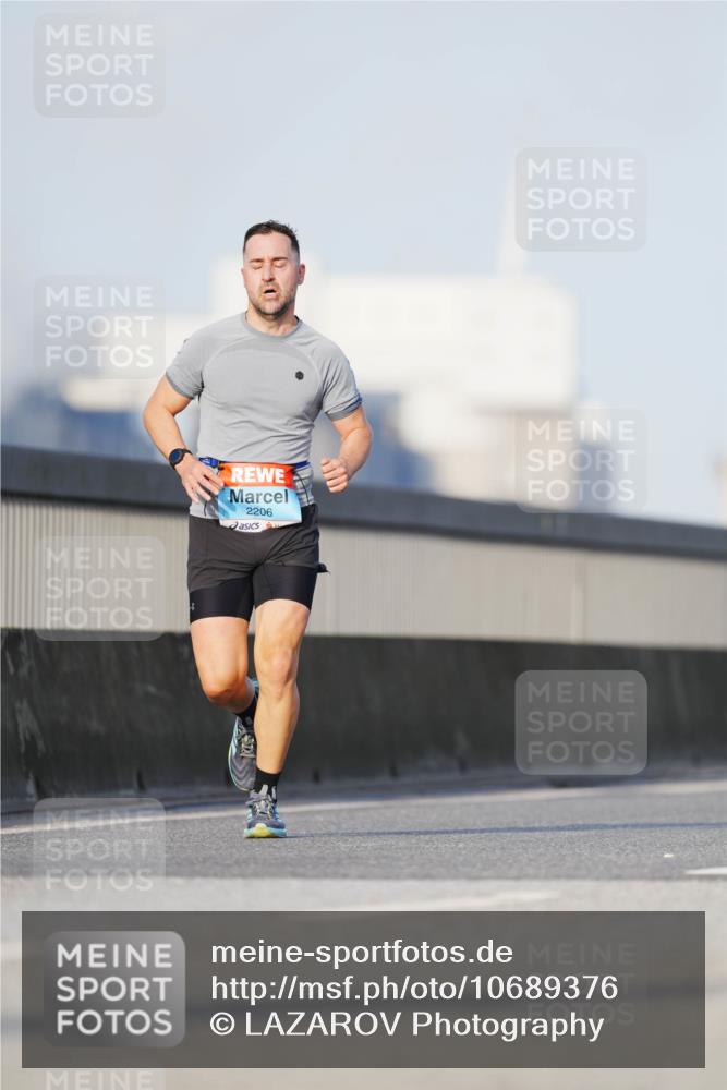 03.10.2026 - Köhlbrandbrückenlauf LAZAROV Photography http://msf.ph/oto/10689376 03.10.2026 09:42:12 Position 3 2206 meine-sportfotos.de