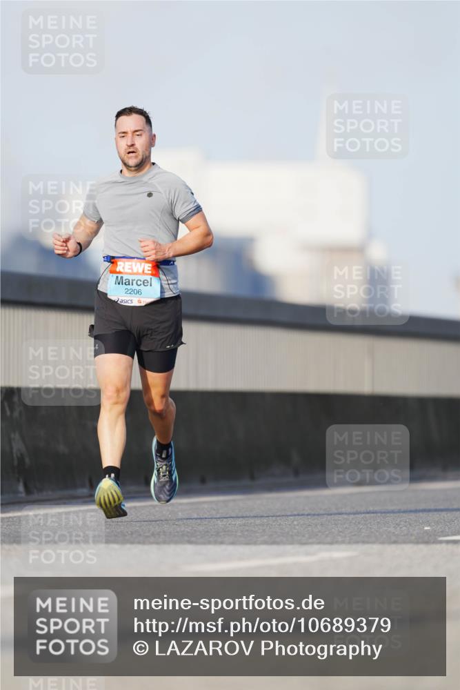03.10.2026 - Köhlbrandbrückenlauf LAZAROV Photography http://msf.ph/oto/10689379 03.10.2026 09:42:12 Position 3 2206 meine-sportfotos.de