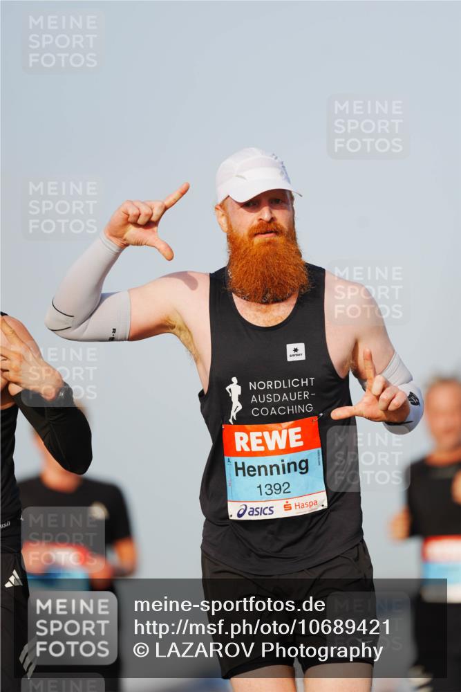 03.10.2026 - Köhlbrandbrückenlauf LAZAROV Photography http://msf.ph/oto/10689421 03.10.2026 09:42:27 Position 3 1392 meine-sportfotos.de