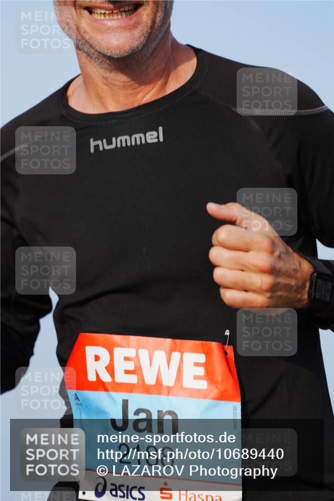 03.10.2026 - Köhlbrandbrückenlauf LAZAROV Photography http://msf.ph/oto/10689440 03.10.2026 09:42:33 Position 3 2188 meine-sportfotos.de