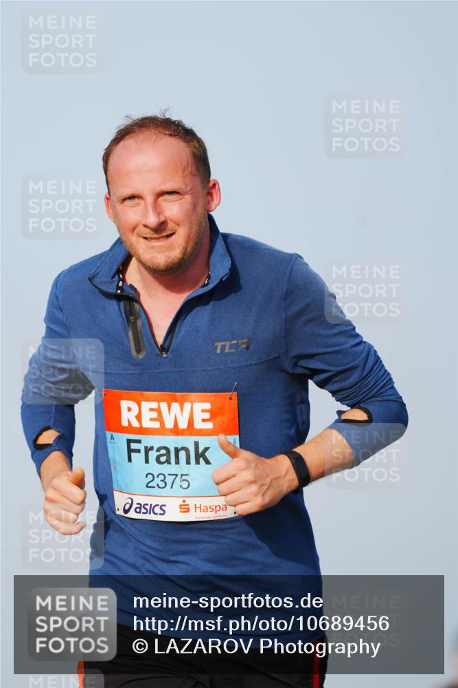 03.10.2026 - Köhlbrandbrückenlauf LAZAROV Photography http://msf.ph/oto/10689456 03.10.2026 09:42:35 Position 3 2375 meine-sportfotos.de