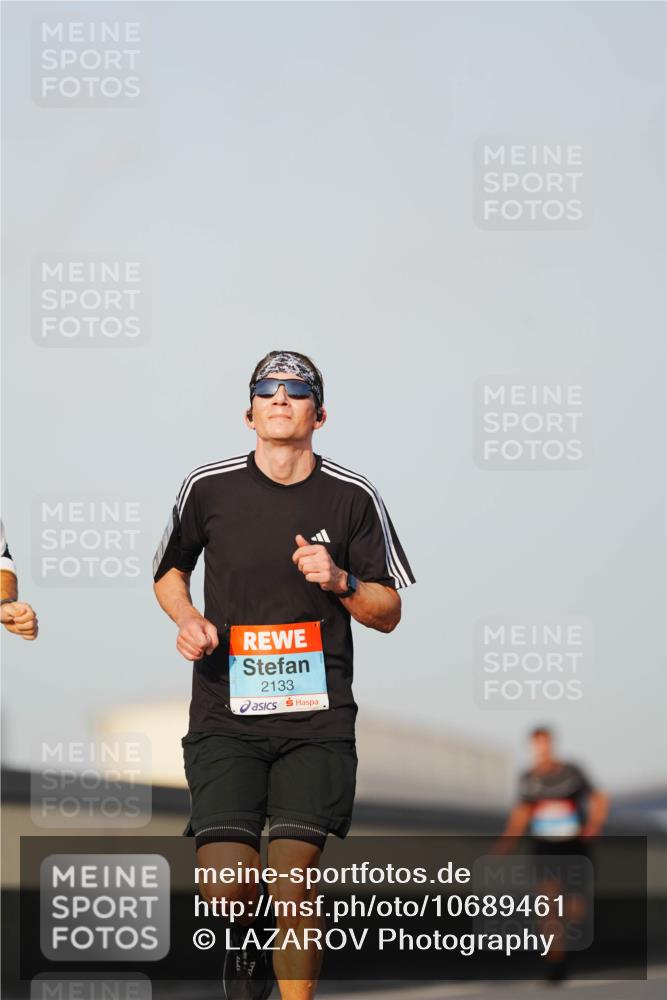 03.10.2026 - Köhlbrandbrückenlauf LAZAROV Photography http://msf.ph/oto/10689461 03.10.2026 09:42:38 Position 3 2133 meine-sportfotos.de