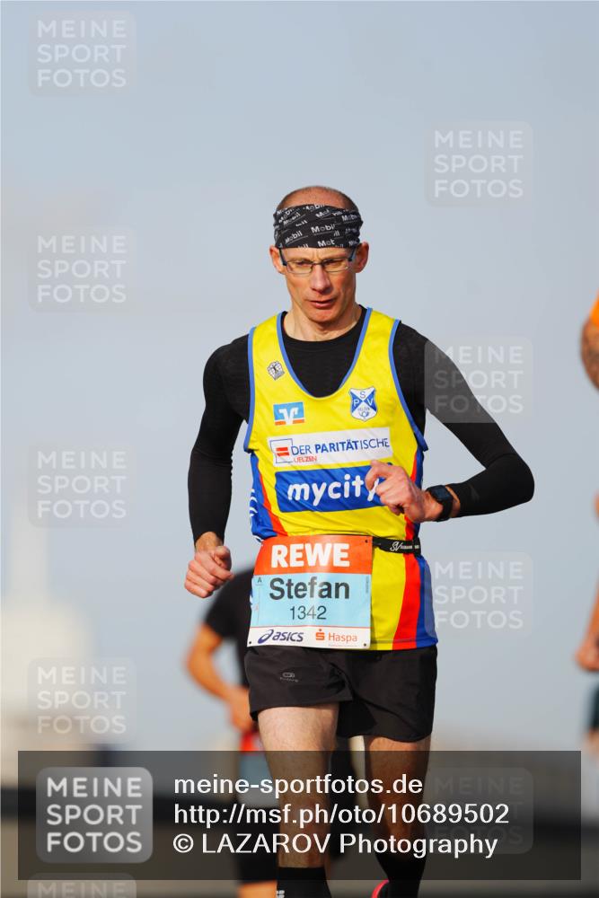 03.10.2026 - Köhlbrandbrückenlauf LAZAROV Photography http://msf.ph/oto/10689502 03.10.2026 09:42:45 Position 3 1342 meine-sportfotos.de