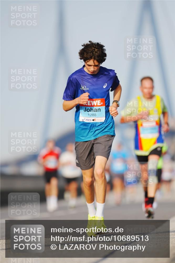 03.10.2026 - Köhlbrandbrückenlauf LAZAROV Photography http://msf.ph/oto/10689513 03.10.2026 09:42:47 Position 3 1288 meine-sportfotos.de