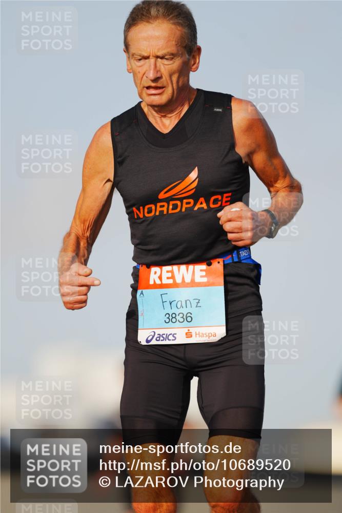 03.10.2026 - Köhlbrandbrückenlauf LAZAROV Photography http://msf.ph/oto/10689520 03.10.2026 09:42:48 Position 3 3836 meine-sportfotos.de