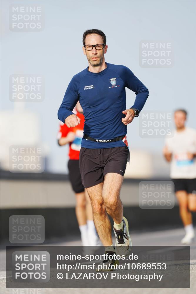 03.10.2026 - Köhlbrandbrückenlauf LAZAROV Photography http://msf.ph/oto/10689553 03.10.2026 09:42:57 Position 3  meine-sportfotos.de