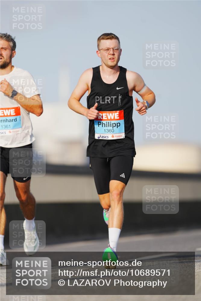 03.10.2026 - Köhlbrandbrückenlauf LAZAROV Photography http://msf.ph/oto/10689571 03.10.2026 09:43:01 Position 3 1361, 1360 meine-sportfotos.de