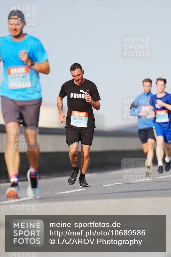 03.10.2026 - Köhlbrandbrückenlauf LAZAROV Photography http://msf.ph/oto/10689586 03.10.2026 09:43:04 Position 3 2373 meine-sportfotos.de