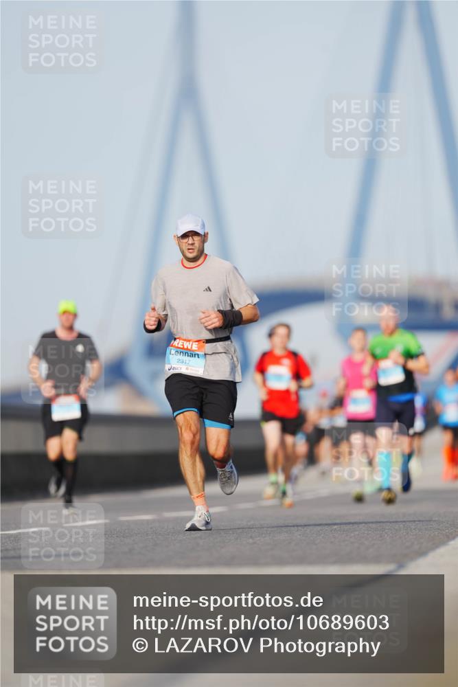 03.10.2026 - Köhlbrandbrückenlauf LAZAROV Photography http://msf.ph/oto/10689603 03.10.2026 09:43:10 Position 3 2317 meine-sportfotos.de