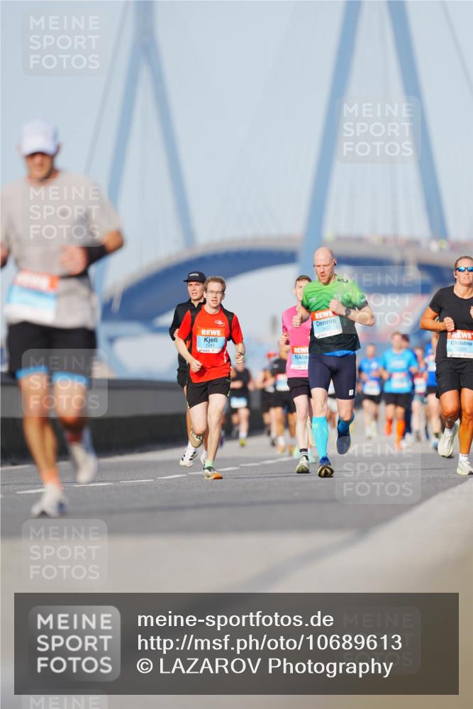 03.10.2026 - Köhlbrandbrückenlauf LAZAROV Photography http://msf.ph/oto/10689613 03.10.2026 09:43:12 Position 3 1241, 3457, 2235 meine-sportfotos.de