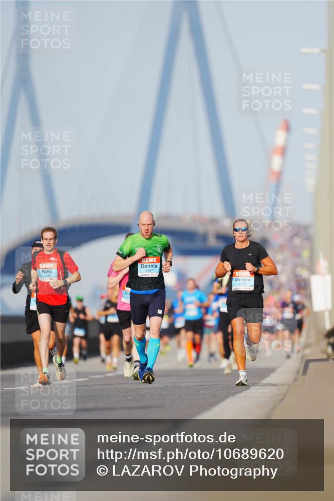 03.10.2026 - Köhlbrandbrückenlauf LAZAROV Photography http://msf.ph/oto/10689620 03.10.2026 09:43:13 Position 3 1241, 3457, 2235 meine-sportfotos.de