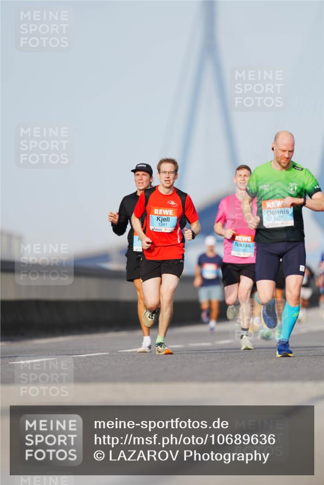 03.10.2026 - Köhlbrandbrückenlauf LAZAROV Photography http://msf.ph/oto/10689636 03.10.2026 09:43:18 Position 3 3457, 1241 meine-sportfotos.de