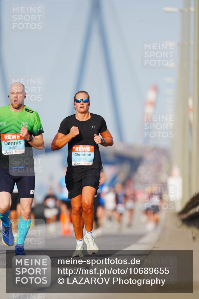 03.10.2026 - Köhlbrandbrückenlauf LAZAROV Photography http://msf.ph/oto/10689655 03.10.2026 09:43:20 Position 3 3457, 2235 meine-sportfotos.de