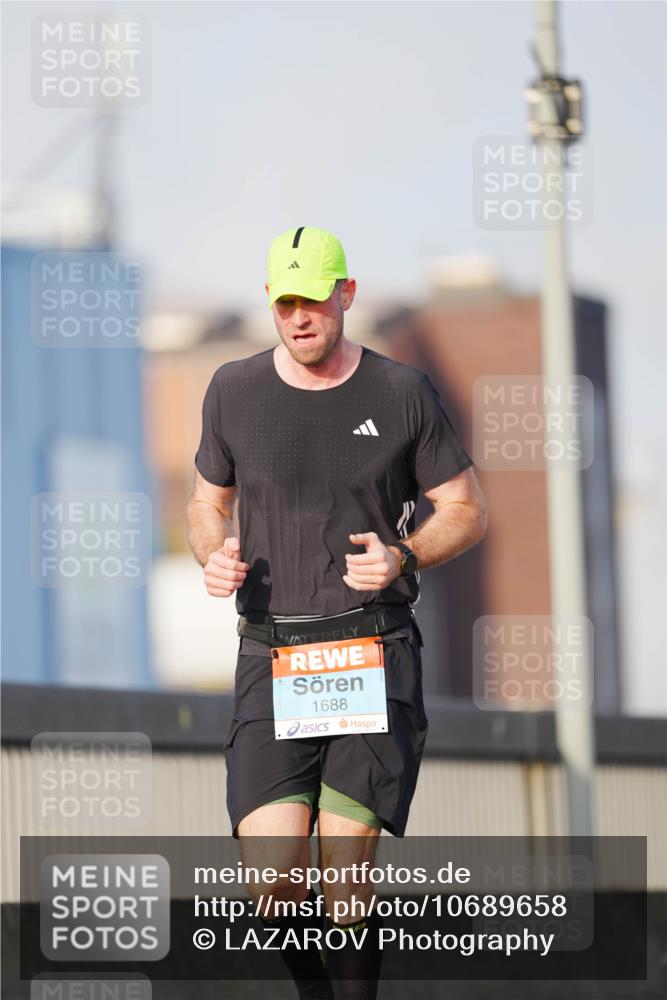 03.10.2026 - Köhlbrandbrückenlauf LAZAROV Photography http://msf.ph/oto/10689658 03.10.2026 09:43:23 Position 3 1688 meine-sportfotos.de