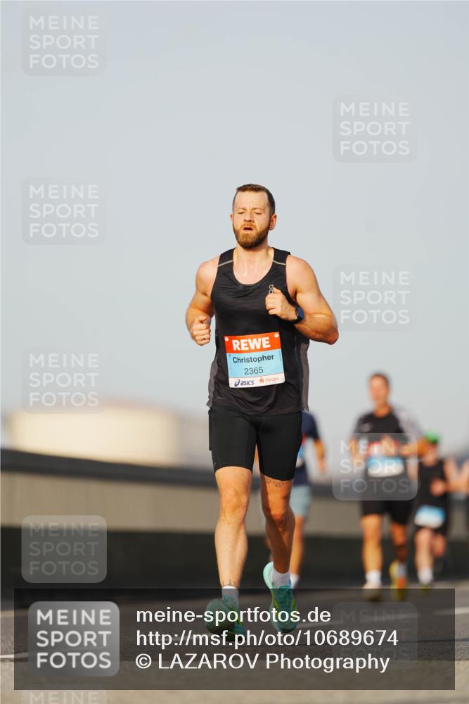 03.10.2026 - Köhlbrandbrückenlauf LAZAROV Photography http://msf.ph/oto/10689674 03.10.2026 09:43:28 Position 3 2365 meine-sportfotos.de