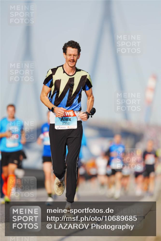 03.10.2026 - Köhlbrandbrückenlauf LAZAROV Photography http://msf.ph/oto/10689685 03.10.2026 09:43:31 Position 3 2352 meine-sportfotos.de