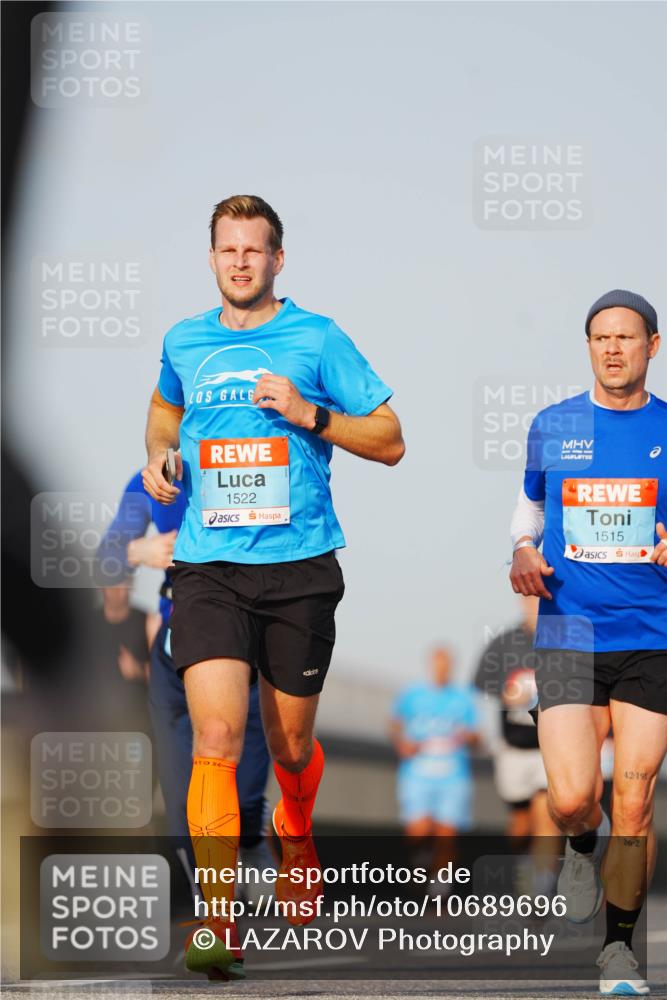 03.10.2026 - Köhlbrandbrückenlauf LAZAROV Photography http://msf.ph/oto/10689696 03.10.2026 09:43:37 Position 3 1522, 1515, 42, 195, 26, 2 meine-sportfotos.de
