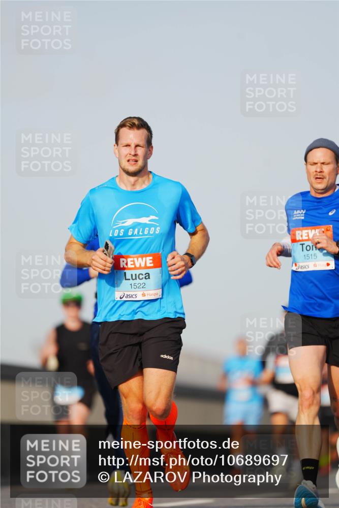03.10.2026 - Köhlbrandbrückenlauf LAZAROV Photography http://msf.ph/oto/10689697 03.10.2026 09:43:37 Position 3 1522, 1515 meine-sportfotos.de