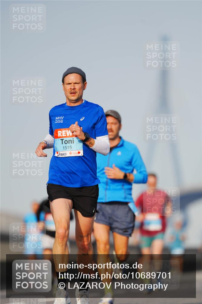 03.10.2026 - Köhlbrandbrückenlauf LAZAROV Photography http://msf.ph/oto/10689701 03.10.2026 09:43:38 Position 3 1515, 42, 195, 26, 2 meine-sportfotos.de