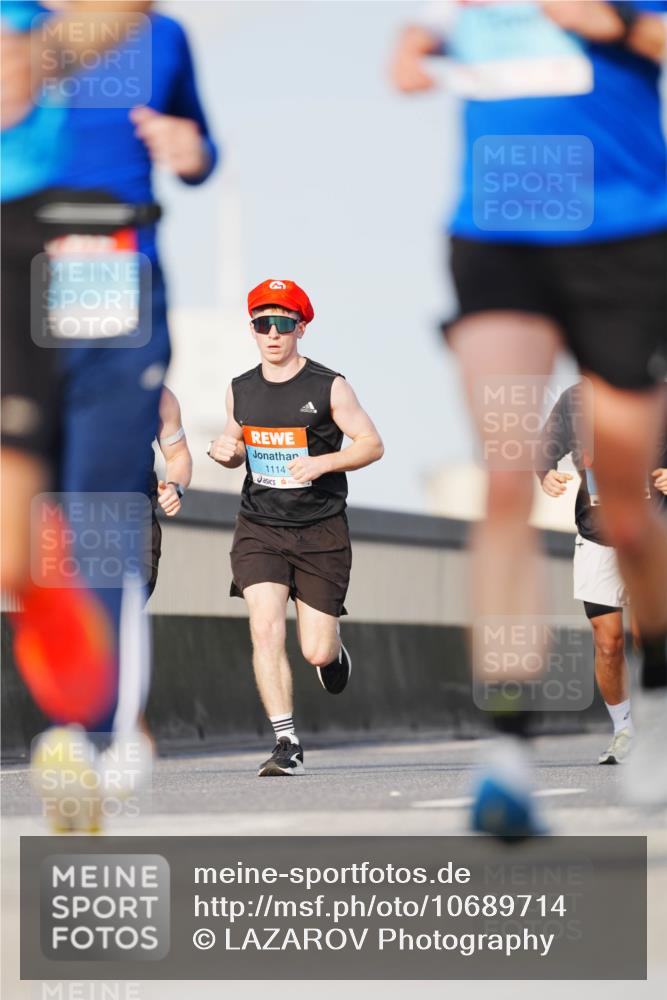 03.10.2026 - Köhlbrandbrückenlauf LAZAROV Photography http://msf.ph/oto/10689714 03.10.2026 09:43:40 Position 3 1114 meine-sportfotos.de