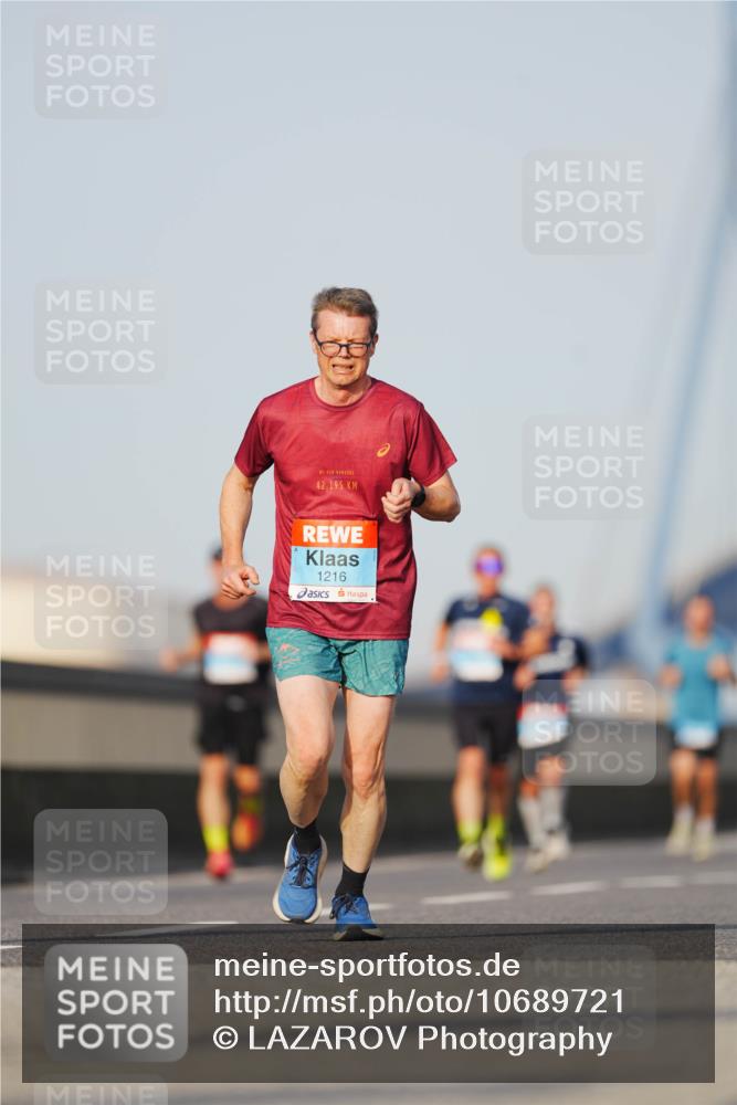03.10.2026 - Köhlbrandbrückenlauf LAZAROV Photography http://msf.ph/oto/10689721 03.10.2026 09:43:42 Position 3 42, 195, 1216 meine-sportfotos.de