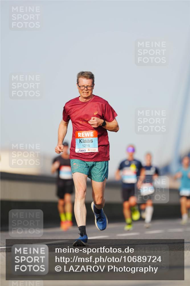 03.10.2026 - Köhlbrandbrückenlauf LAZAROV Photography http://msf.ph/oto/10689724 03.10.2026 09:43:42 Position 3 42, 195, 1216 meine-sportfotos.de